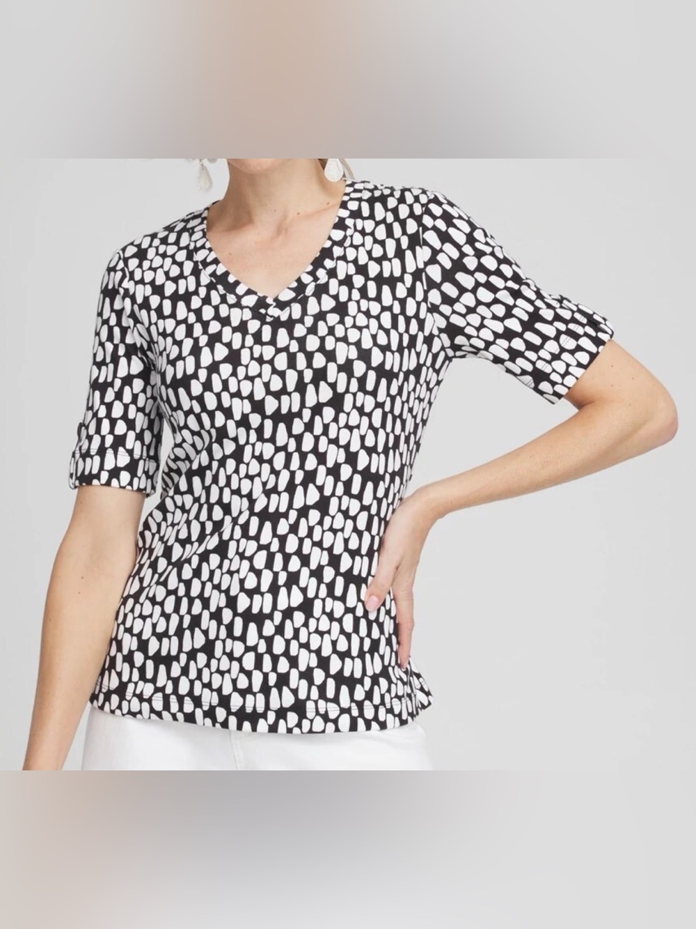 Chico's Black & White Abstract Dot Short-Sleeve Tee